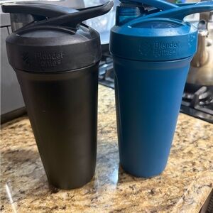 BlenderBottle Shaker Cup Set - Black and Blue